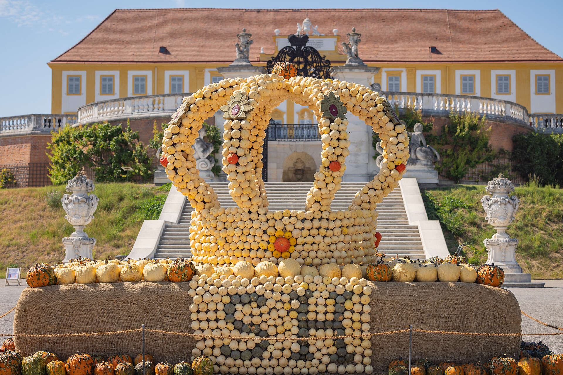 Krone aus Kürbissen