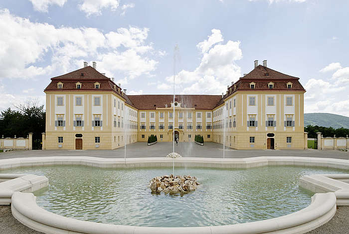 Schloss Hof © SKB / Hertha Hurnaus